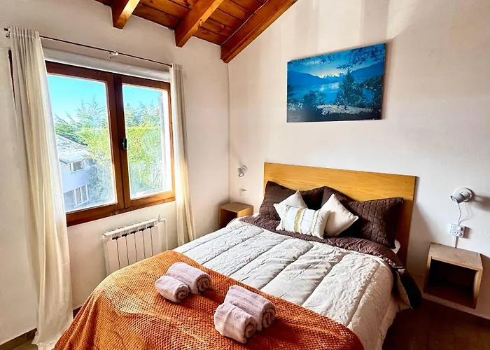 Cabana Con Vista Al Lago En La Ladera Del Cerro Otto